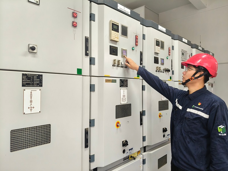 扎根一線擔(dān)使命 黨建引領(lǐng)聚合力——記陜西建材科技優(yōu)秀黨務(wù)工作者蔡耀磊