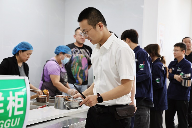 神木恒穩(wěn)公司：“幸福Buff”升級 工會給職工幸福添秤