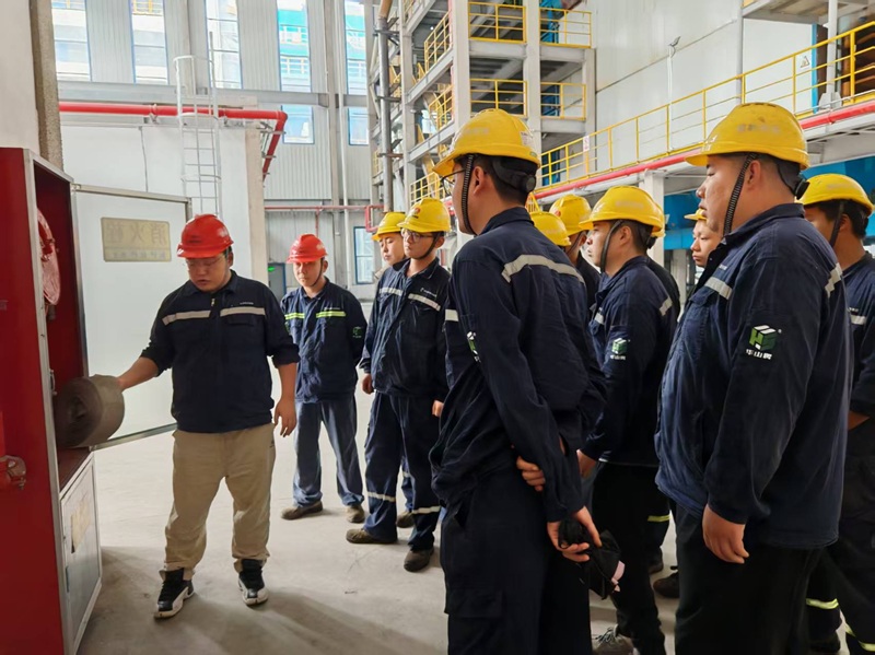 黃陵新材公司:消防演練強(qiáng)技能 常態(tài)檢查筑防線