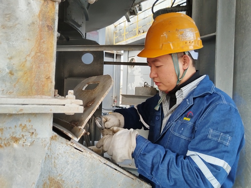 廖翔:以實干書寫一線青年的奮斗答卷